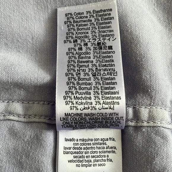 MICHAEL KORS NWOT Women’s Denim Jean Jacket Stretch Gold Button Lavender, Size L - Picture 8 of 9